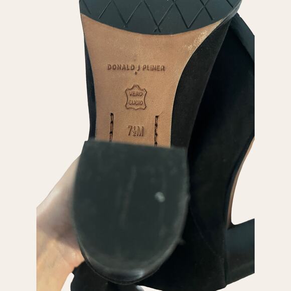 Donald Pliner NEW Joan Suede Thigh High Heel Boots Size 7.5 - Picture 6 of 7